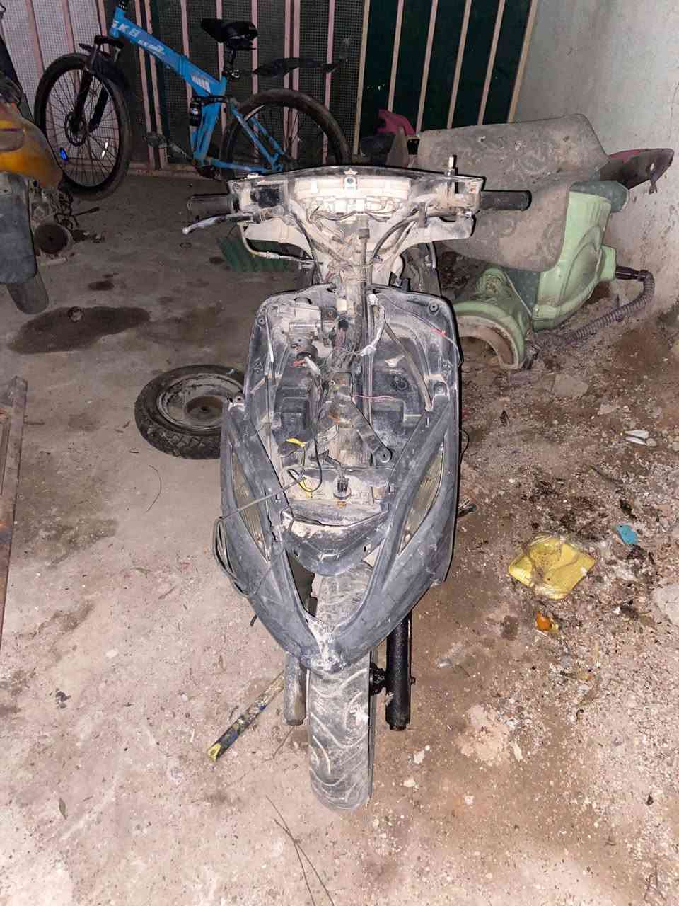 سلام عليكم عندي دراجتين تريدهن تفصيخ تريدهن كامله دراجات ماعرف شبيهن والله مكاني خطيب طابو


**إذا كنت صاحب هذا الإعلان وتريد حذفه لأي سبب، رجاءا أرسل رسالة إلى الدعم الفني**