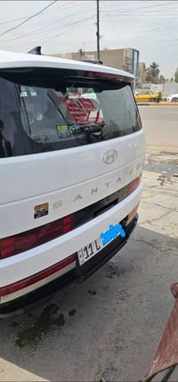 سنتافي خليجي ضمان شركه هونداي موديل ٢٠٢٤ ماشيه ٧ الاف بوضع الشركه باسم...