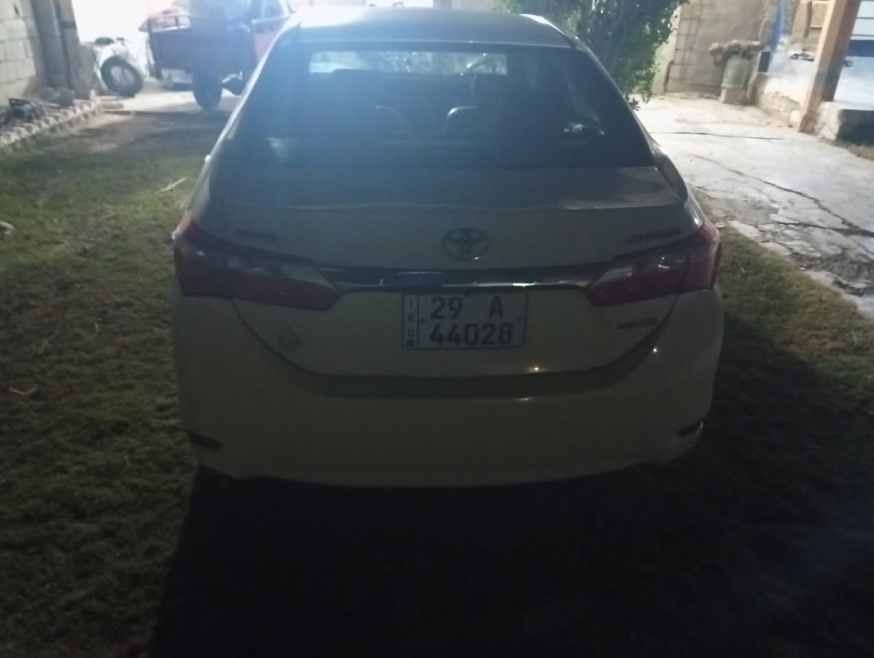 كورلا مديل 2015 خليجي بيهة خمس قطع بدون دواخل سيارة حلوة سعر 100 وبيهة مجال حق جية مكان ديالئ شهربان  ***********
