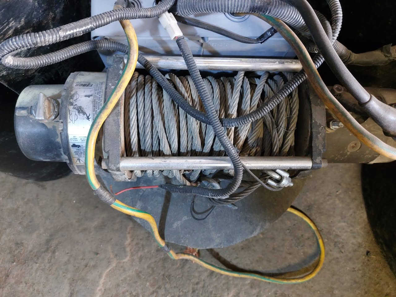 سلام عليكم ماطور سحب سطحيه نظام كهرباء ريموند كنترول السعر ٢٥٠الف دينار التواصل عبر رقم            ***********
