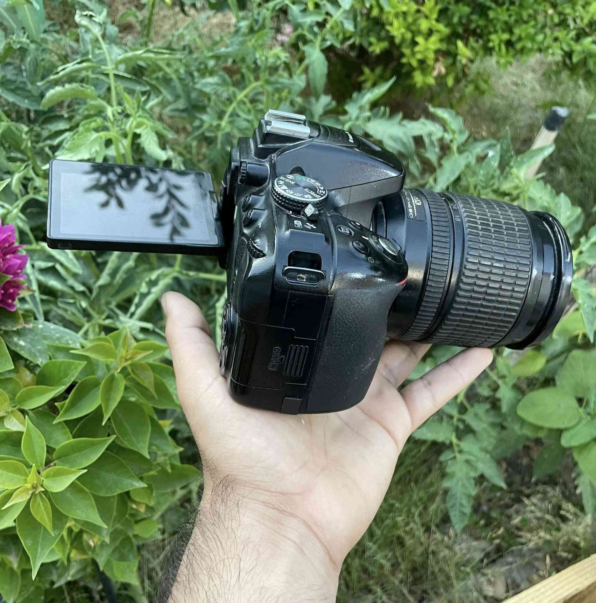للبيع نيكون 5300 D
الملحقات 

واي فاي 

كيبل نقل

شاحنه

بطارية

عدسه (105.18) VR

كارتونه

قبق عدسه 

الكامرا نظافة 100% كامله من كلشي 

استخدام شخصي

المكان بغداد للاستفسار اكثر التواصل ع الخاص او الاتصال ***********
