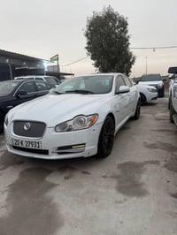 جاكوار • ٢٠١١ • ٦ سلندر