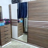 غرفة ١٠ قطع • نضيفه • ضخمه