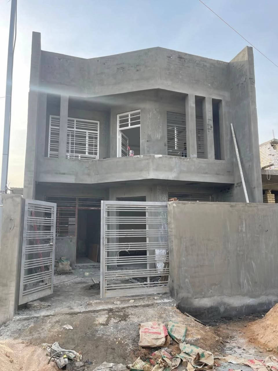 كادر لبخ وطلس وفوم لعمل الوجهات الحديثة داخل بغداد ***********
