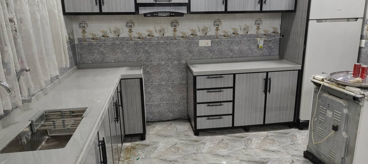 معمل كوارتز الحمدانية موقع  صناعة 
***********
