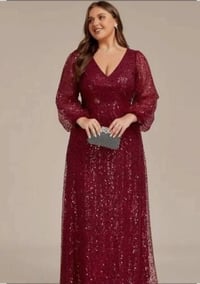 ثوب أحمر • قياس ٤٢ • جديد