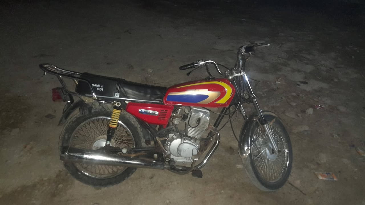 سلام عليكم دراجه شاصي تايكر ومحرك نامه موديل ١٩ أوراق اصولي دراجه خير من الله شغل وطلع وين متريد مكاني حله شارع ٨٠ سعر ٢٧٥ وبيه مجال ***********
