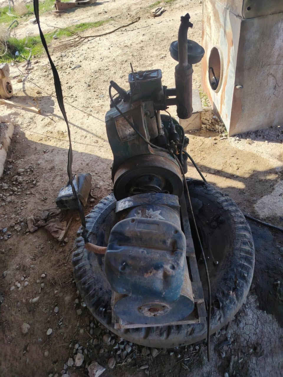 مولدالبيع هندي 10حصان راس توليد7,5كيفي والله نضيف السعر450وبيه مجال ***********
