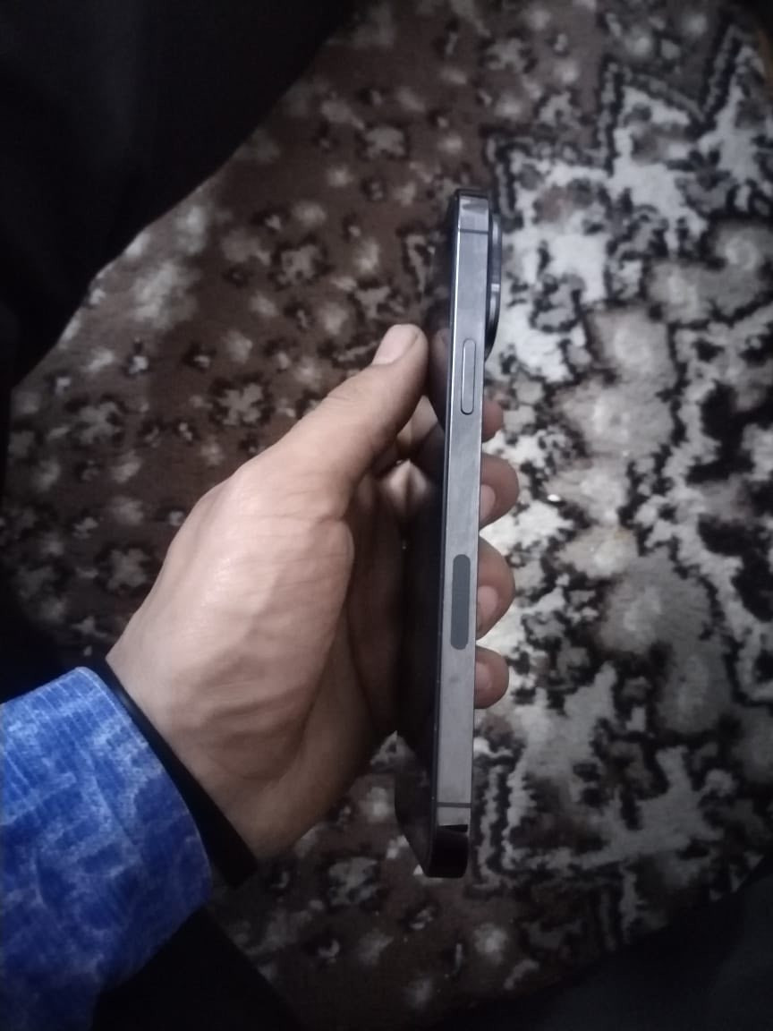 سلام عليكم
آيفون 13برو ماكس   البيع ألون اسود 

جهاز ما مطخوخ طخه جهاز ما مبدل بي آي شي 

وجهاز عل إيدي وين ما يعجبك خذه فحصه جهاز  جهاز نضافته 98 بل ميه نضيف شخط مآبي السعر مالته 675 بطاريته 80 نموذج M ذكره 256

*********** وتساب مكاني الشعب الفورتات
