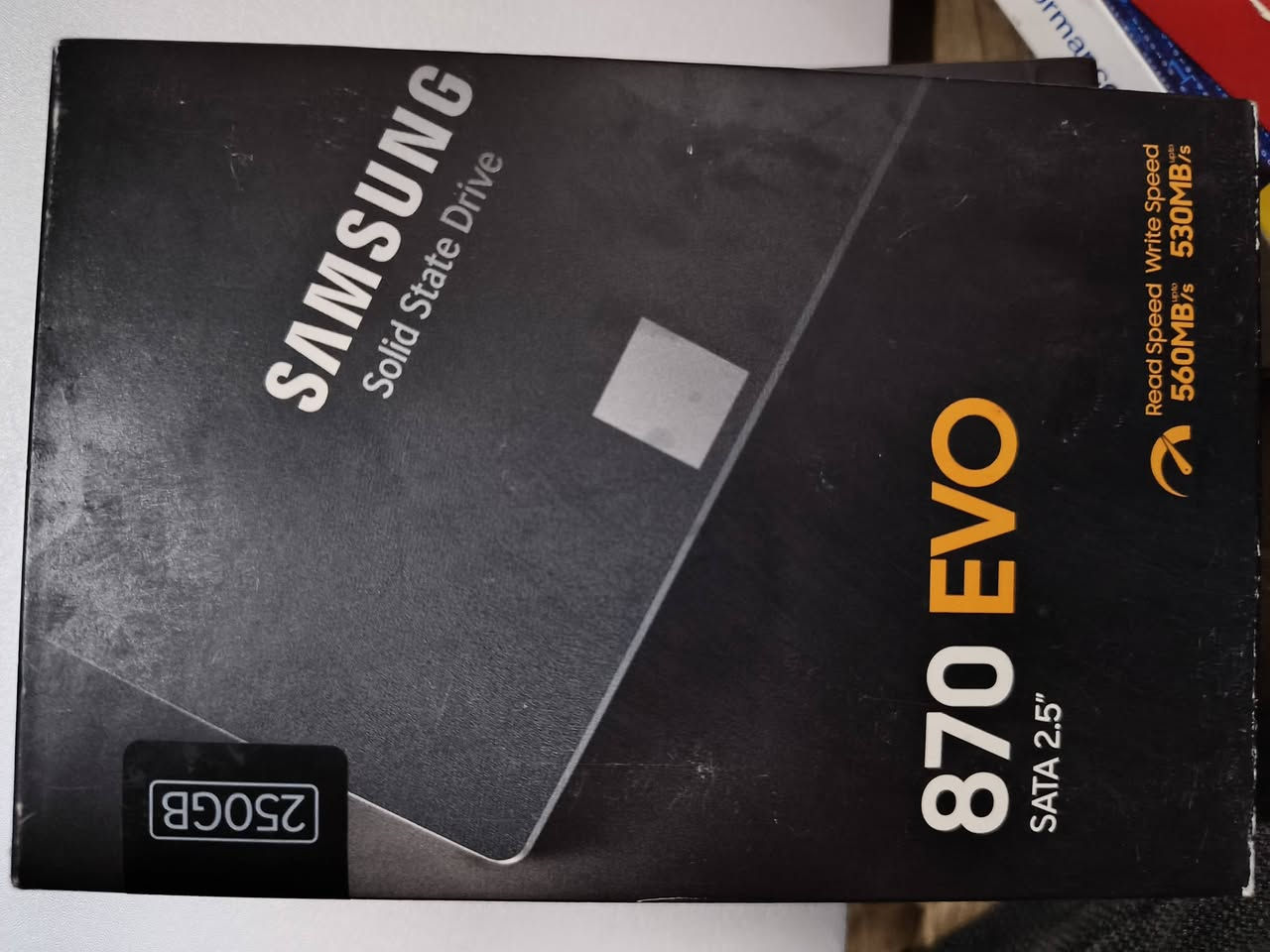 السلام عليكم اربع هاردات ssd sata
قطعتين 1تيرا غير مستعمل 
قطعتين 250 غير مستعمل ابيعهم شلعة وحدة مكاني البصرة حط سعر بما يرضي الله تعالى وتعال اخذهم للعلم غير مستعمل ***********
