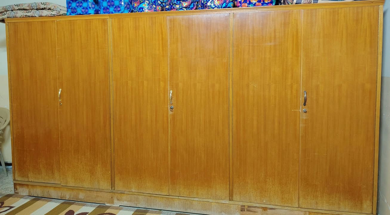 سلام عليكم 
قنصور نضيف  
للبيع السعر 
150وبي مجال
شراي يجي خاص


**إذا كنت صاحب هذا الإعلان وتريد حذفه لأي سبب، رجاءا أرسل رسالة إلى الدعم الفني**