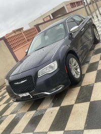 كرايسلر ٣٠٠ S • موديل ١٨ • رقم بغداد