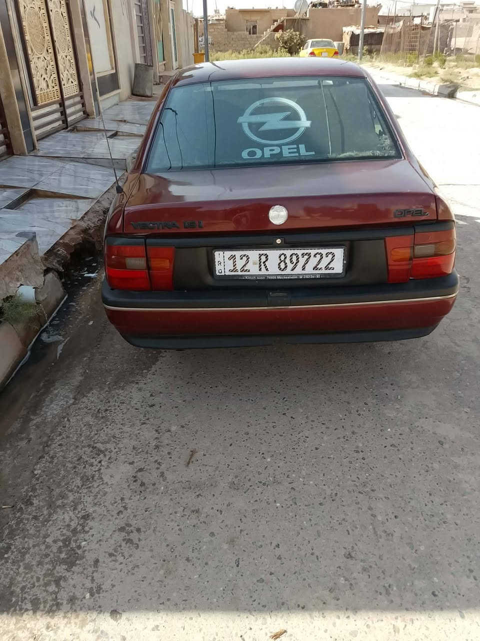 فكترا موديل1992 طخم جديد سلايت كهربائي داخل صاج حجم16بيها كاربون بانزين تطويز جماليه السياره بسمي مامتواجد عل فيس السعر  43وبيها مجال ***********
