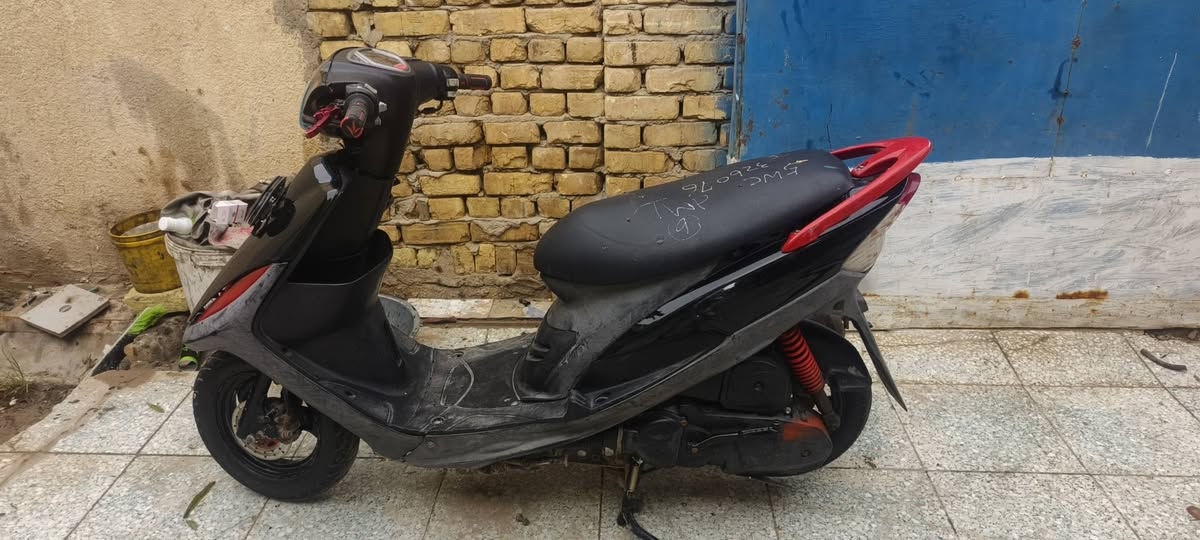 شباب تم اعاده هذا المنشور بسبب ناس ما تستحي ماكس عدله سلفندر وكيل بيتغودي اوراق ما نقص اي شيء سعر 450 الموش الراي الخاطر الله لا يتعبنا ***********
