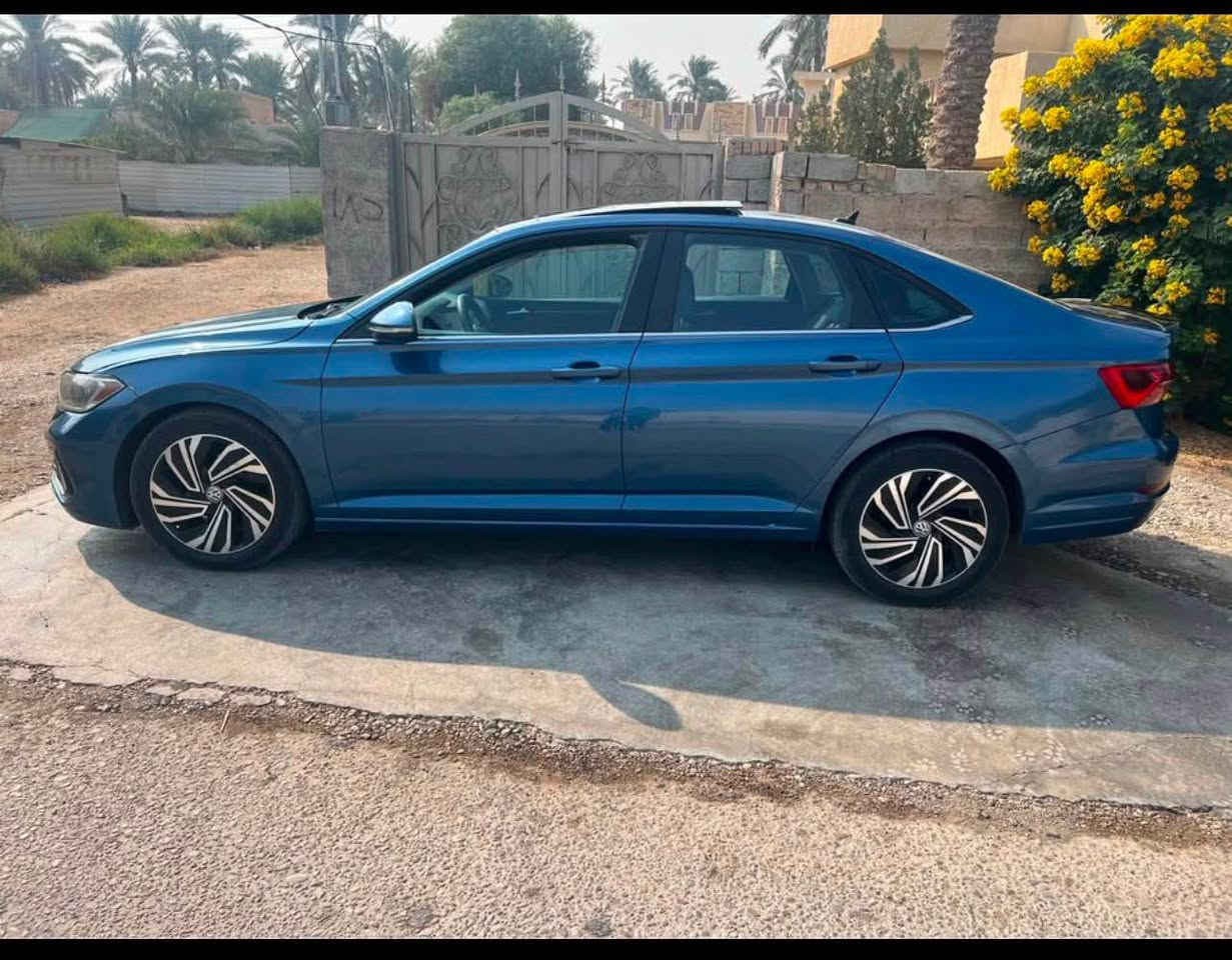 Sel premium 

فول مواصفات بيها قطعتين صبغ 
ماشية 130 mi
تدفئة و تبريد كشنات 
خزن ميموري 
هيترات بالمري 
بانوراما قياده ذاتية تحديد مسار 
انارة متغيره داخليه بلادية ١٢ لون 
كيج الكتروني 
محدثة 24
مكانها بغداد الغزالية 
ادامة كامله صدر ومحرك بغداد, العراق


**إذا كنت صاحب هذا الإعلان وتريد حذفه لأي سبب، رجاءا أرسل رسالة إلى الدعم الفني**