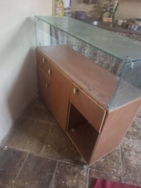 عندي جام خانه مع ميز مع دكتور  تصال ع هذا رقم 07724562371