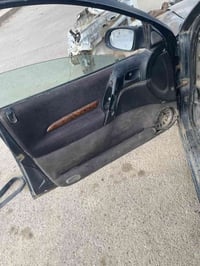 غراض اوبل بزون. بطاين على ٢٠ الف.  كلة امامية كلش نضيفة. ب ٤٠ الف.  شن...