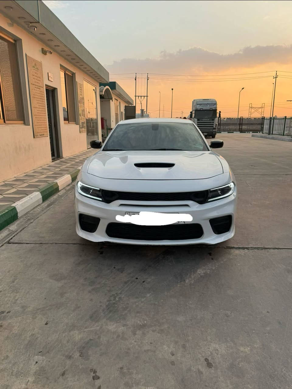 سلام عليكم
جارجر جيتي 2022 

ابيض 
رقم سليمانيه 2029 

3.6 

حادثه موضح بلصوره 

سيارة 3 قطع 

سعر 230 ومجال بسيط 

مكاني نجف ***********

وات ساب ***********
