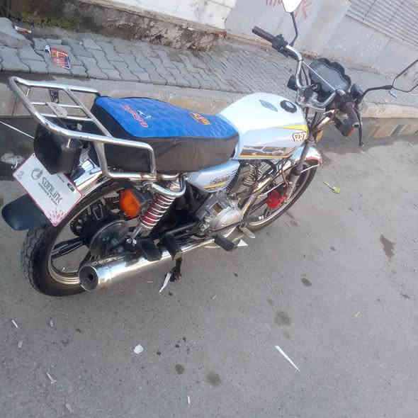 سيفان موديل 24 أوراق 
بغداد الحسينيه ***********
650 بيه مجال بصمه شغاله
