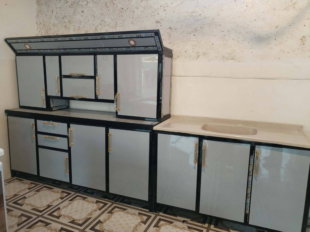 كاونتر جديد ما مستخدم ثلاث قطعه السعر 340 قفل
المكان كراج الشمال استفسار اكثر عل خاص بيع مستعجل


**إذا كنت صاحب هذا الإعلان وتريد حذفه لأي سبب، رجاءا أرسل رسالة إلى الدعم الفني**