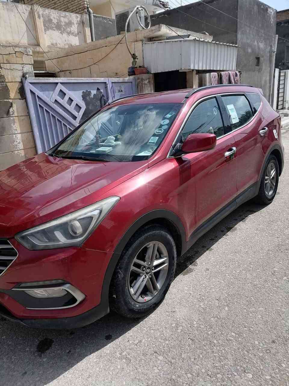 السلام عليكم ((بيع فقط))
هيونداي سنتافي2017 امريكي بيهة بيه قطعة واحد صبغ  محرك 2400  ( مكينه او كير ما مفتوحه مكفول لا تنقيص ولا تبخير ولا أي صوت)رقم سليمانية ابسمي مداور ثاني يوم السونار داخل المنشور 
2 قطع تبريد 
  ، مقاعد جلد 
حساسات خلفية 
تحكمات ستيرن فول 
انضمه قيادة 
نضام ايكو اقتصادي 
انارة LED 
تخم تاير جديد
باتري جديد
صدر امامي خلفي جاهزة السعر 140وبيهة مجال

للتواصل مراسلة او الاتصال على الرقم ***********
 مكان واسط العزيزية
