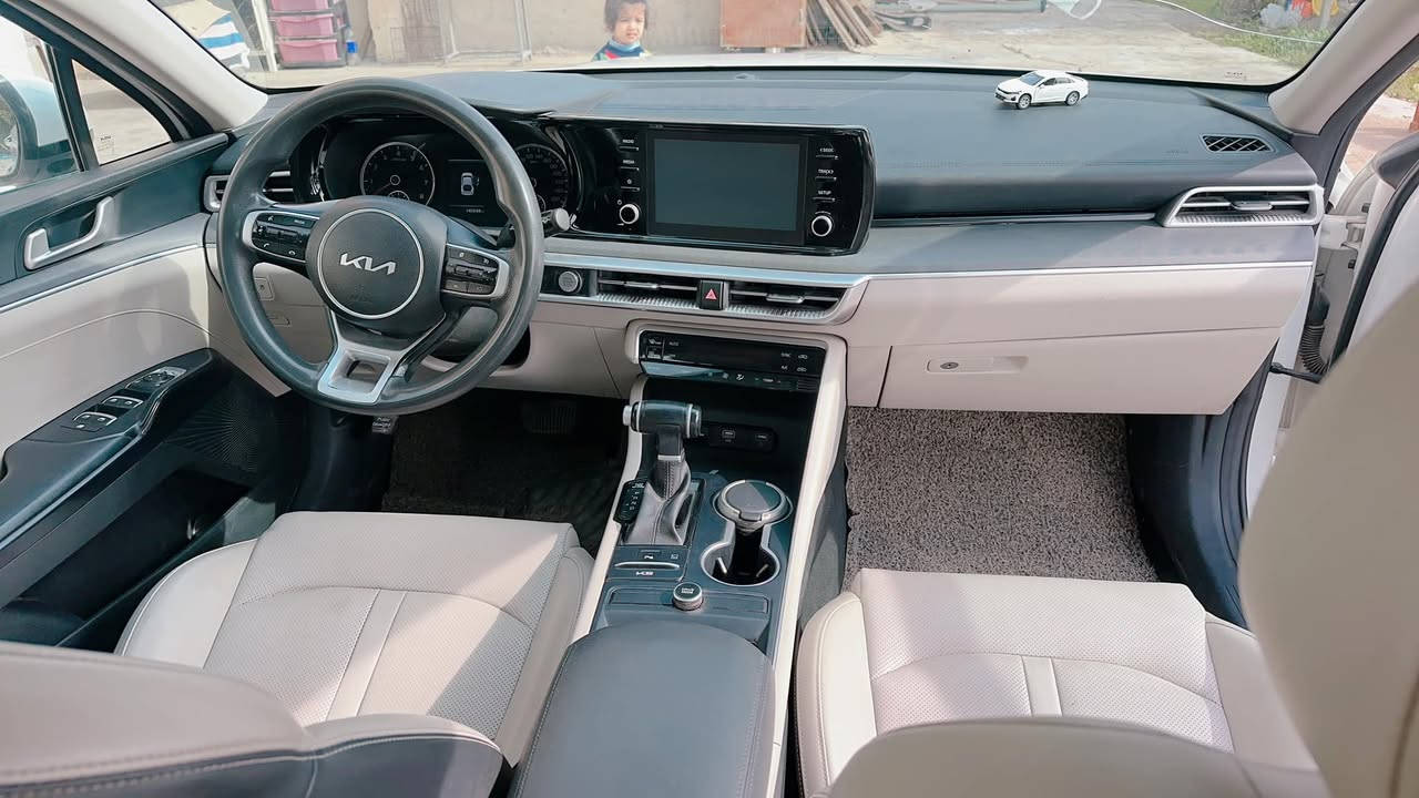 للبيع كي فايف موديل 2023 رقم اربيل تحويل مباشر ماشيه 145 الف كفاله عدى صبغ شويه بالبنيد ماشر بالصور مكاني بغداد الاستفسار *********** السعر 187
