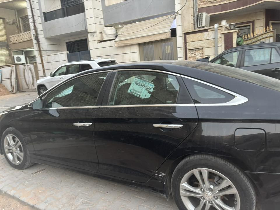 سوناتا 2018 ضرر خلفي أربع قطع بغداد باسمي سعر 125$الشالجيه لاتصال *********** بحاله جيده عداد المسافه 90 مايل قابل للزياده  بجم كبس بدون ايرباك
