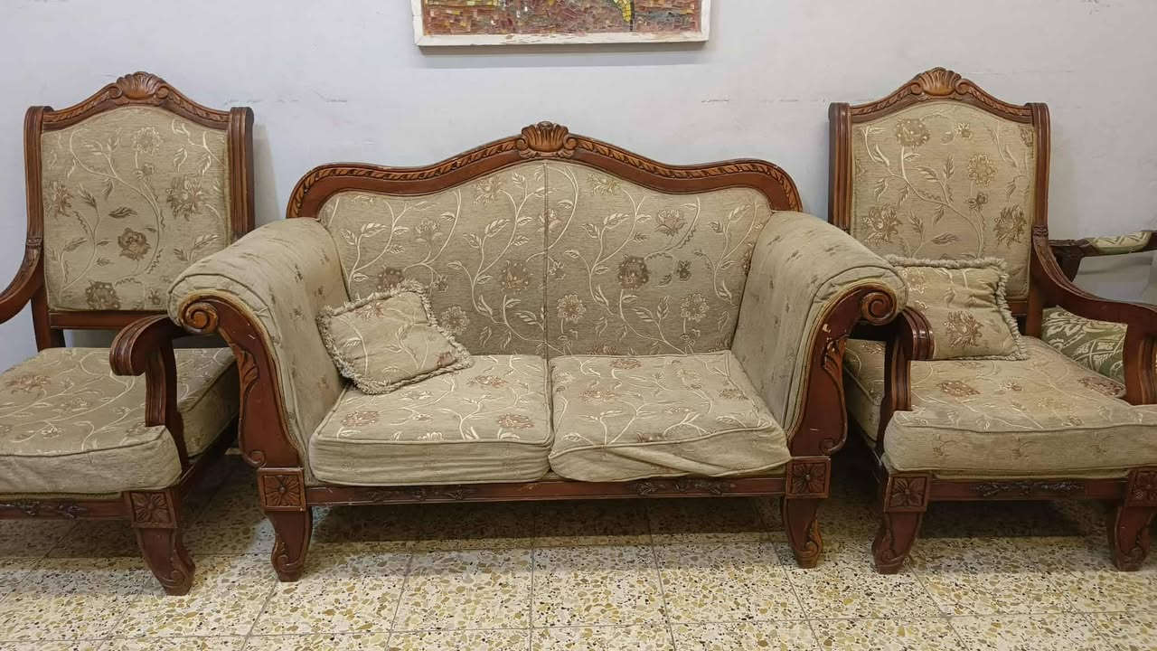 سلام عليكم
تخم 9مقاعد مكاني الزعفرانيه 
السعر 200وبي مجال قليل 
***********
