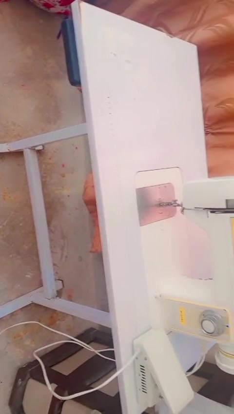 مكينة خياطة للبيع
نظيفة جداً
السعر 300 وبيها مجال


**إذا كنت صاحب هذا الإعلان وتريد حذفه لأي سبب، رجاءا أرسل رسالة إلى الدعم الفني**