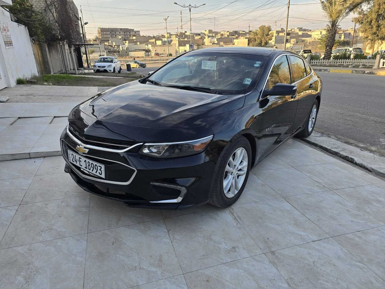 السعر 104$
تحويل ثاني يوم
ماليبو LT
 موديل 2018
مكينه وكير شرط 
خمس بصمات 
بصمه تشغيل اوتو ستوب
تحكمات جهتين 
تحديد سرعه كروز 
جامات كهرب 
ويل كب 
قطعتين تبريد نظامين تبريد
كامره دواره 
كشن كهرب
ضررها بوند  فقط بدون دواخل 
مكان السياره موصل اليسر
***********
***********
