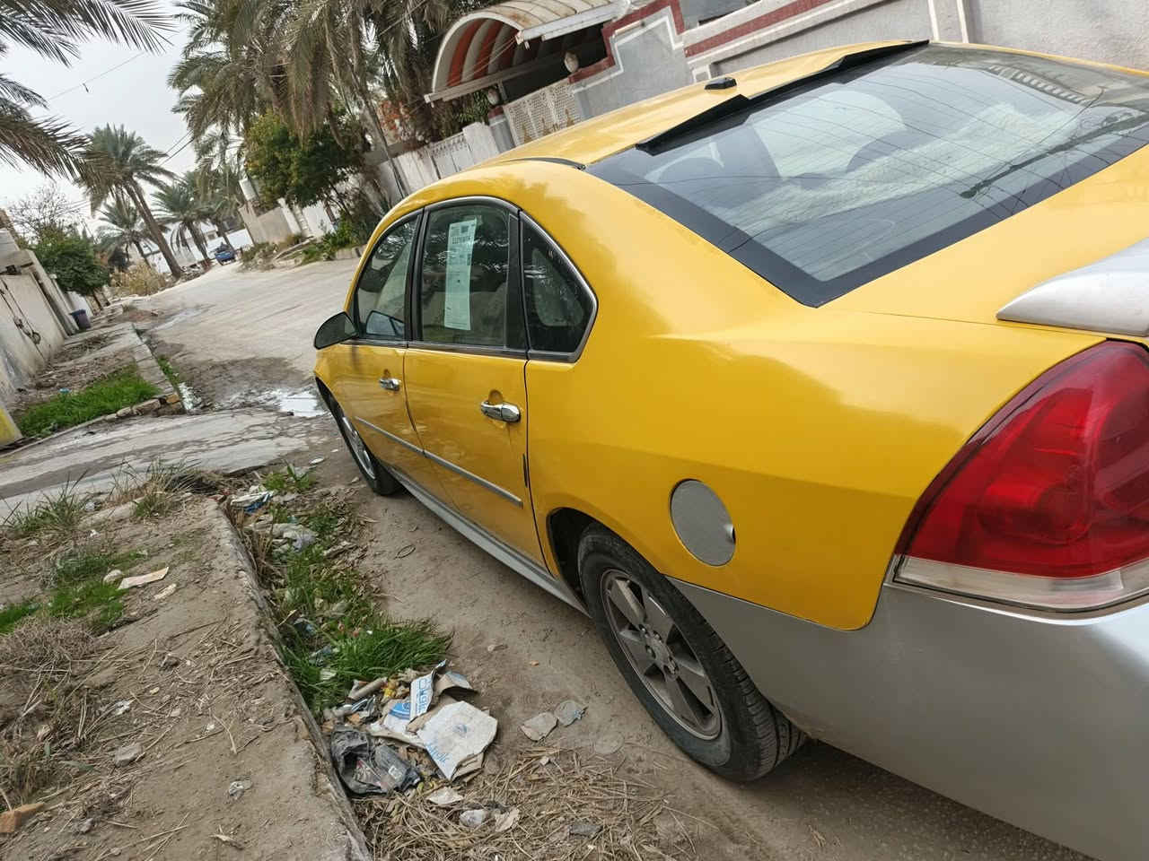 السلام عليكم امبالا 2010 للبيع مكفول كير ومحرك وشاصي سياره خير من الله مكينه 3500 مصفره هيئه وضريبه ونقل سياره جاهزه السعر 60 وبيه مجال للاستفسار على الرقم ***********
