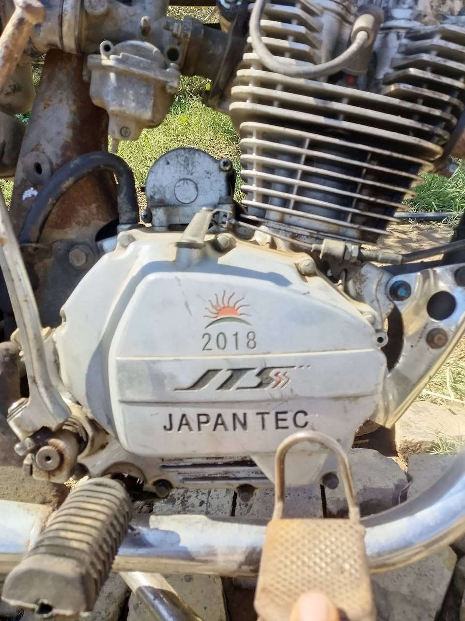 للبيع دراجه خمسه كير 2018 كلك مكفوله سعره 200 مكان بابل سياحي اتصال ***********
