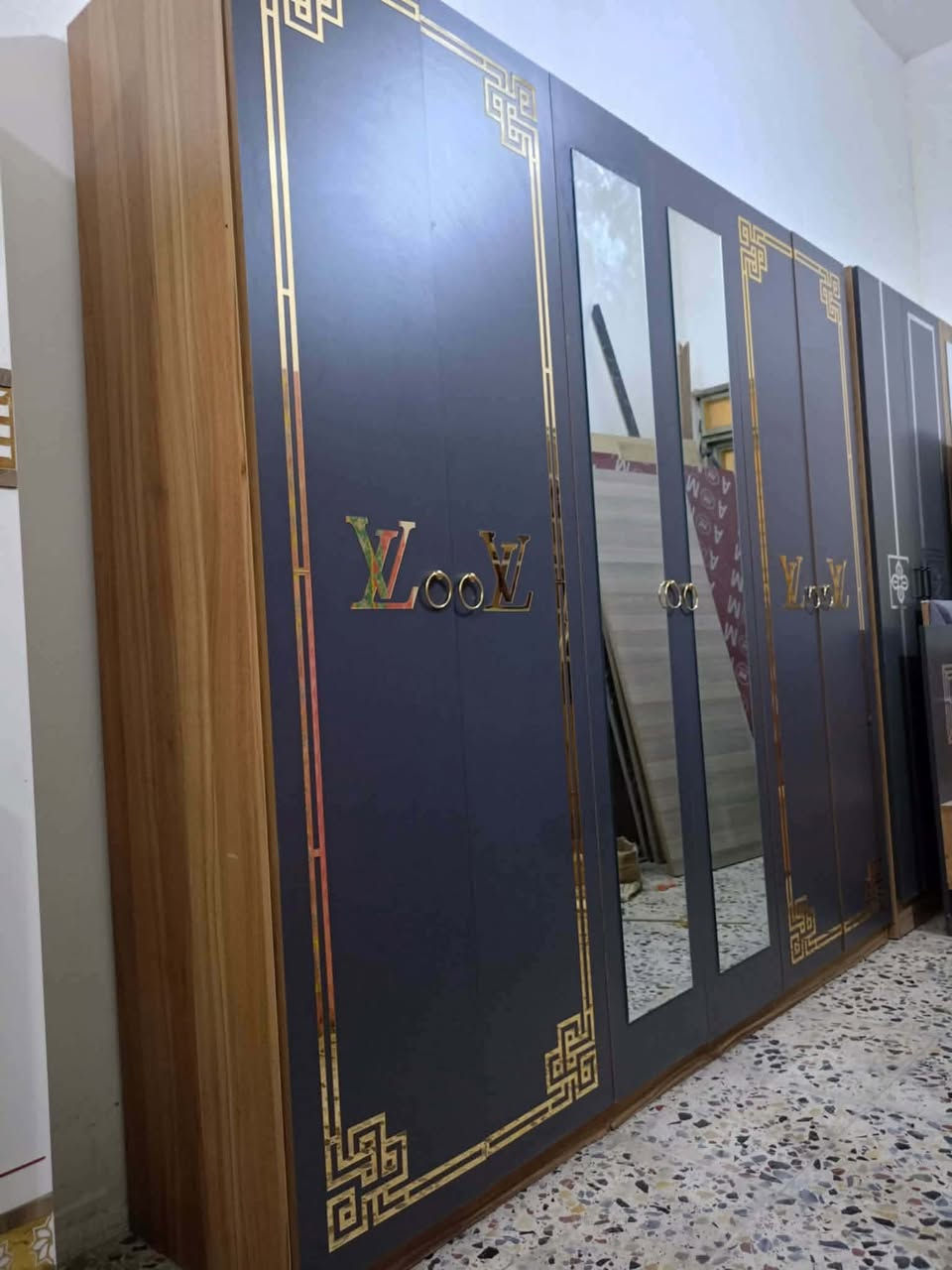 غرفة تركي 🇹🇷 مستخدام 5قطع  ✨✨
نضافه 90 💯
ابواب  💖
السعر 450 💖💸
مع شد🪛 ونقل 🚚  مجاني  داخل بغداد  محافظات بكروه


**إذا كنت صاحب هذا الإعلان وتريد حذفه لأي سبب، رجاءا أرسل رسالة إلى الدعم الفني**