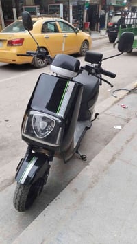 دراجه شحن للبيع 07807373969