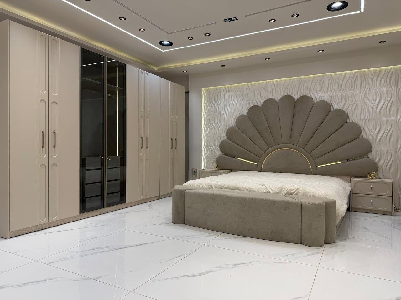 🔥 عرض أنيق ومميز 🔥

✨ موديل طاوس – مودرن فاخر

🛋️ 10 قطع متكاملة | كنتور عدل

✔️ برغي وچوي حديد – قوة ومتانة
✔️ سرير عدد 1 (ارتفاع 190)
✔️ كومدي عدد 2
✔️ ميز تواليت
✔️ دراور عملي
✔️ إنارة داخل الكنتور ✨
✔️ إنارة في ميز التواليت ✨

💎 تصميم عصري بلمسة فخامة وإضاءة تضيف جمال للغرفة

📩 للحجز والاستفسار:
📱 *********** (واتساب متوفر)

🚚 توصيل داخل بغداد ولكل المحافظات

⚡ الكمية محدودة –
