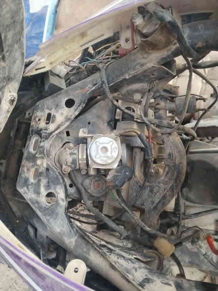 وتخلي واي عندي ماشي عطل صار بيها وقفت الدراجه اشتغلها وتريدين تشوفونه سعر 125 شباب بيها مجال شباب راسلوني على الرقم سرعتها 120 بسرعه بها مجال ***********
