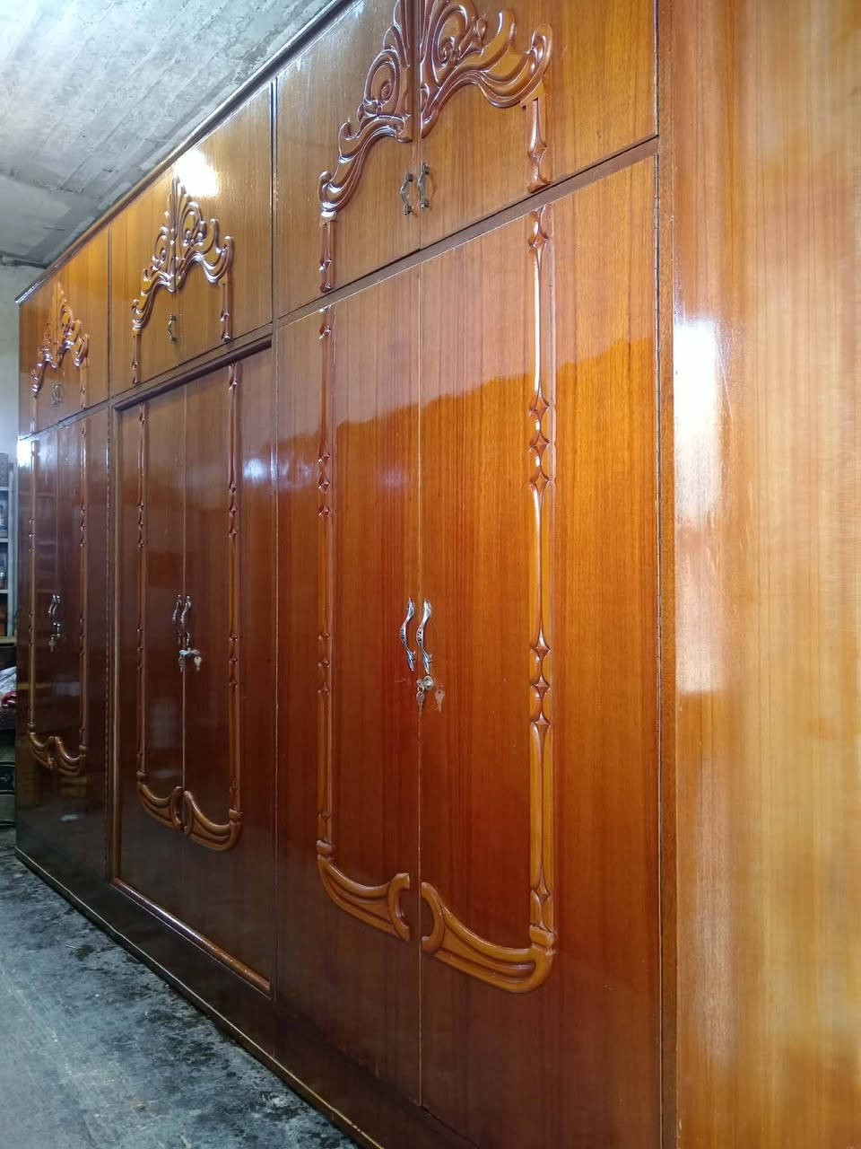 للبيع قنصور ملحق 6 ابواب شغل فول ثقل نقش صبغ حراري
مع نقل وشد داخل الموصل السعر 400 ثابت


**إذا كنت صاحب هذا الإعلان وتريد حذفه لأي سبب، رجاءا أرسل رسالة إلى الدعم الفني**