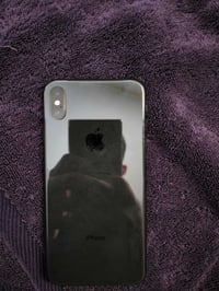 آيفون XS ماكس • ٢٥٦ • بطارية ٨١%