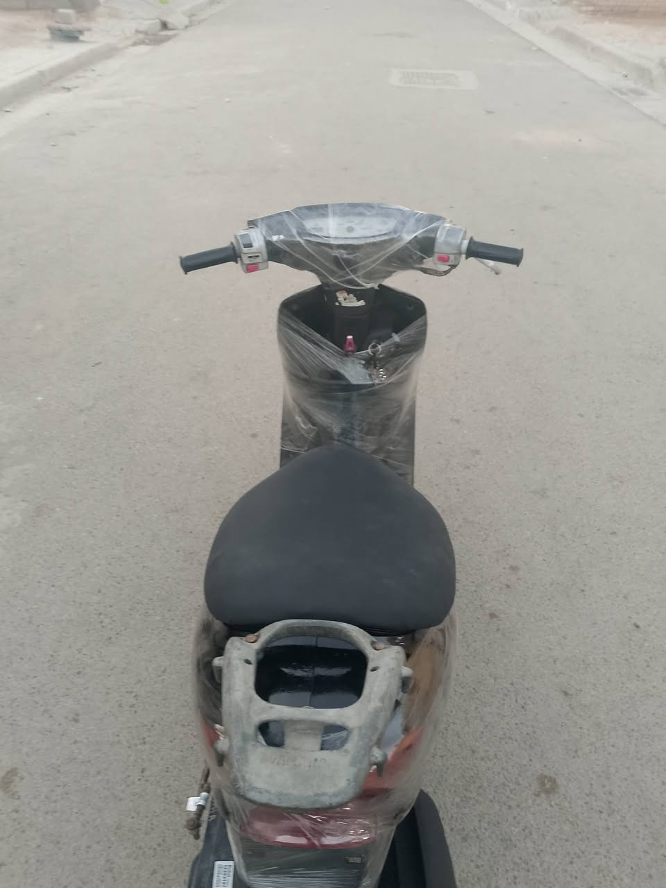 سلام عليكم دراجه عصفوري للبيع دراجه جاهزه ما بيها اي نقوص ماكينه مقفوله اكسل ما بيها لا صوت ولا اي شيء الدراجه الكهربائيات كله شغال سلف هندر كله شغال يعني الدراجه ما يحتاج لها اي شيء تجي بس تشغل وتروح الشراي يتصل ما متواجد على الخاص رجاء ربي يحفظ الجميع ***********
