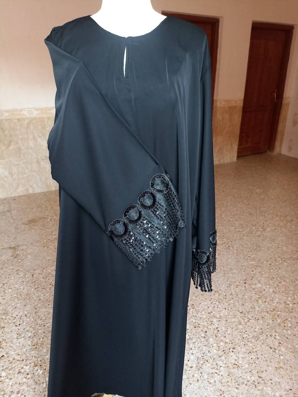 السلام عليكم 
خياطة حسب الطلب وانفذ جميع التصاميم والموديلات
عباية حجم خاص هيه وشال تم تنفيذه حسب الطلب
لحجز والاستفسار مراسله 
توجد خدمة توصيل داخل الديوانية لجميع المحافظات
#ايكسبلور #fdy #خياطة #الديوانية #سوتات #دشاديش #عبايات #فساتين


**إذا كنت صاحب هذا الإعلان وتريد حذفه لأي سبب، رجاءا أرسل رسالة إلى الدعم الفني**