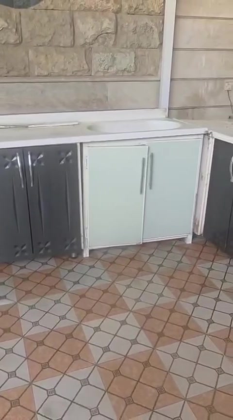 باب ١٢٠
كاونتر ٢٥ 
مغسله ٧
#الديوانيه الاسكان شارع المعهد الفني بيع مستعجل


**إذا كنت صاحب هذا الإعلان وتريد حذفه لأي سبب، رجاءا أرسل رسالة إلى الدعم الفني**