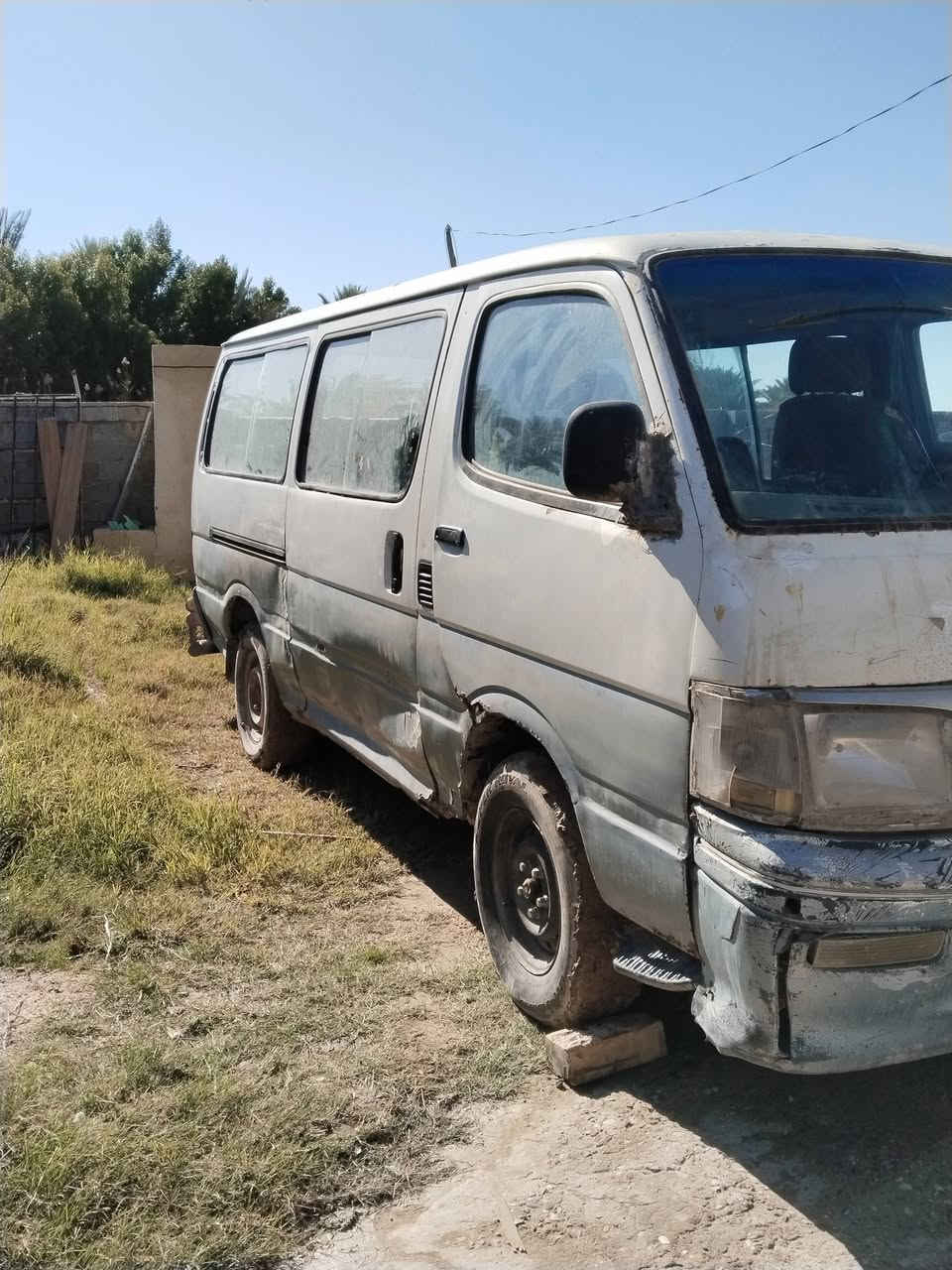 السلام عليكم سياره هايسه موديل 91 رقم الماني مكان السياره كربلاء المقدسة السعر 20وبيه مجال رقم التلفون ***********
