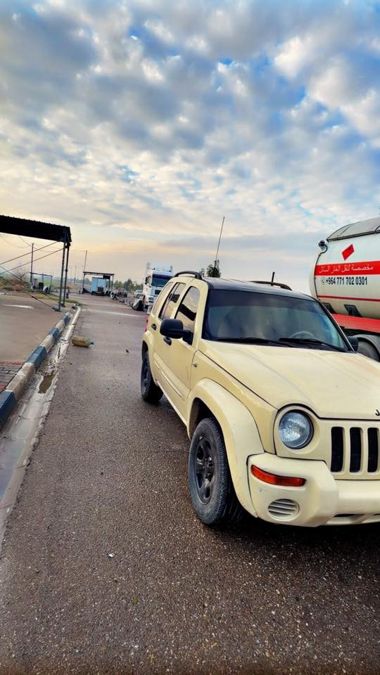 للبيع جيب مزايده
2004 
تواصل على وتساب 
***********
