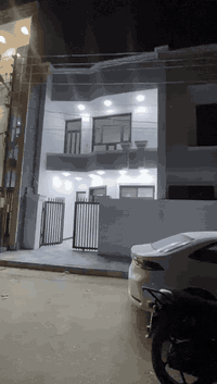 #للأيجار دار سكني منطقة الرواد مساحه ١٠٠م خدمات كامله 

#يحتوي على ثلاث غرف نوم وصاله ومطبخ وخدمات ايجاره ٧٥٠ قفل 

#للاستفسار ***********
