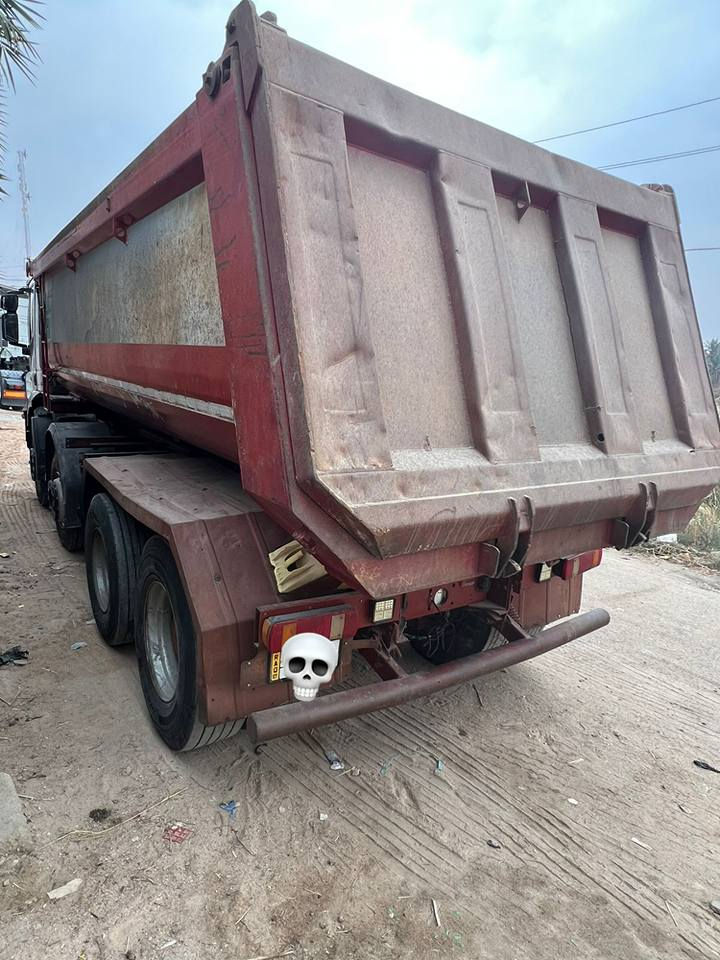 السلام عليكم
للبيع افيكو موديل 2005 مشروع وطني قلاب سكس عگرب بلادي 
مكينه حجم ١٣ 
گير 221 حصيره
مجموعه جي أف دفن بلادي 
رقم بصره الماني تحويل ثاني يوم 
تخم تاير سياره مكفوله وجاهزه للشغل العنوان البصره 
السعر اتصل عل رقم 
***********
خوان مكلف بلنشر الله يرحم موتاكم
