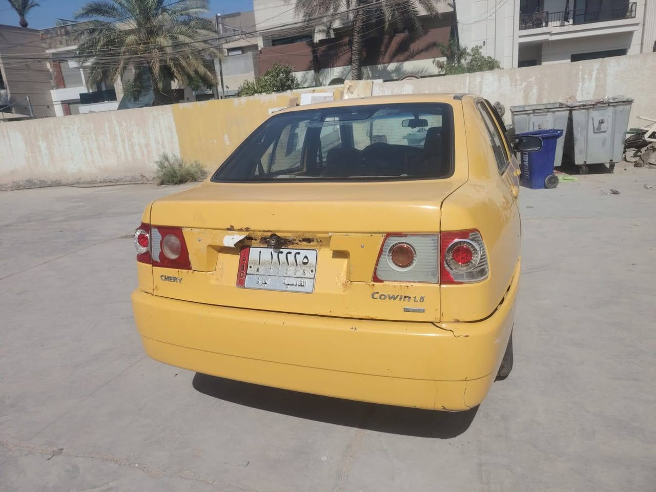 السلام عليكم سياره شيري للبيع كوين سياره نظيفه وحلوه وشغاله عودها بس باتري السياره صار السياره صار لها فتره متروكه راعيها بالنجف اتاهد سرقه وعشائر راعيها موجود وما يطلب ولا ربع بس ما عندي رقم موبايله رقم قادسيه ج***********
