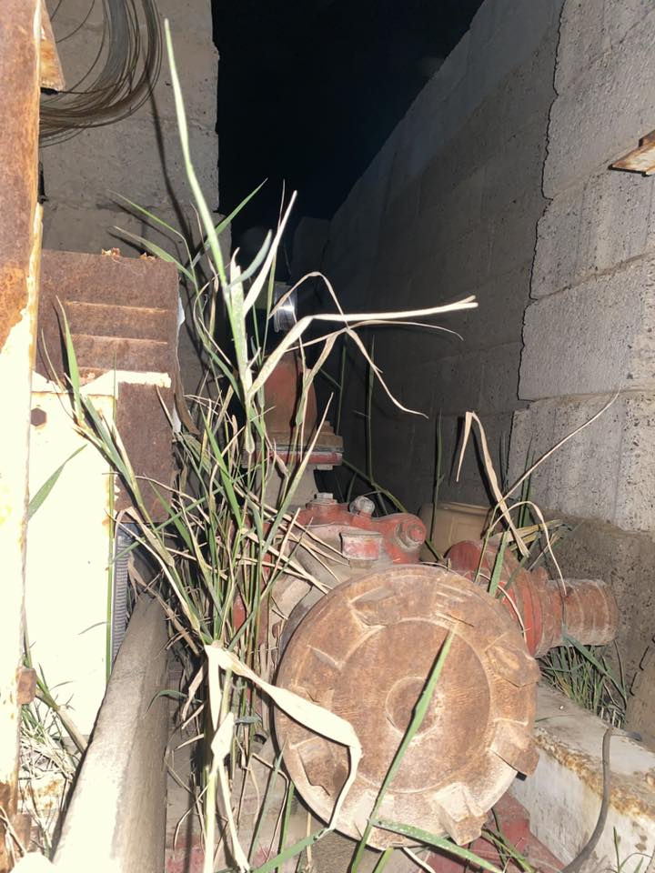 سلام عليكم
موطور هندوري شغال ما ناقصة برغي 

خنزيرة ضغط عالي 

الاتصال 

‭0782 431 9754‬
