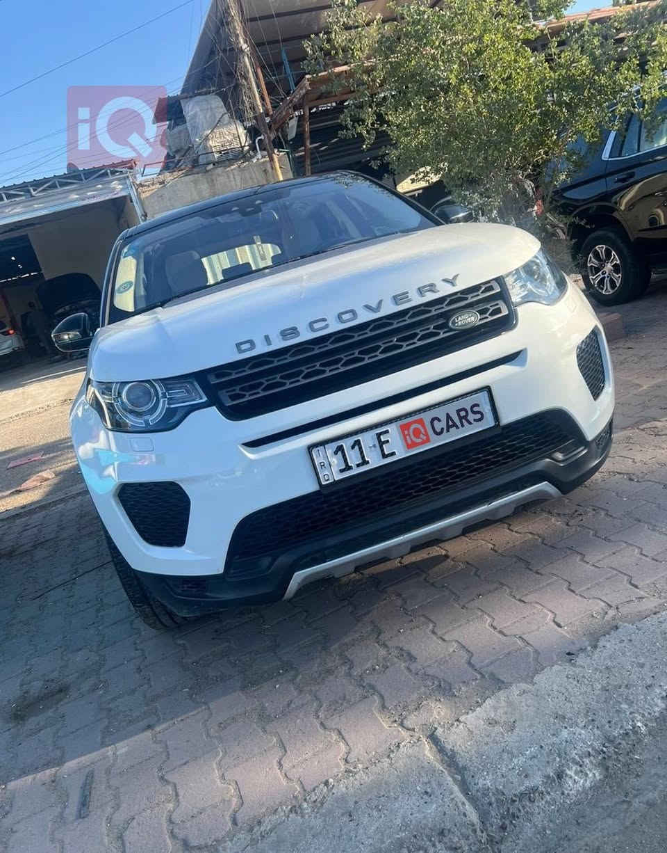 لاند روفر ديسكفري موديل 2018
 ماشي فقط 40 ألف كم
رقم بغداد الجديد 
 خليجي – سردار
 بدون ضربة أو صبغ
 محرك 2000 توربو


**إذا كنت صاحب هذا الإعلان وتريد حذفه لأي سبب، رجاءا أرسل رسالة إلى الدعم الفني**