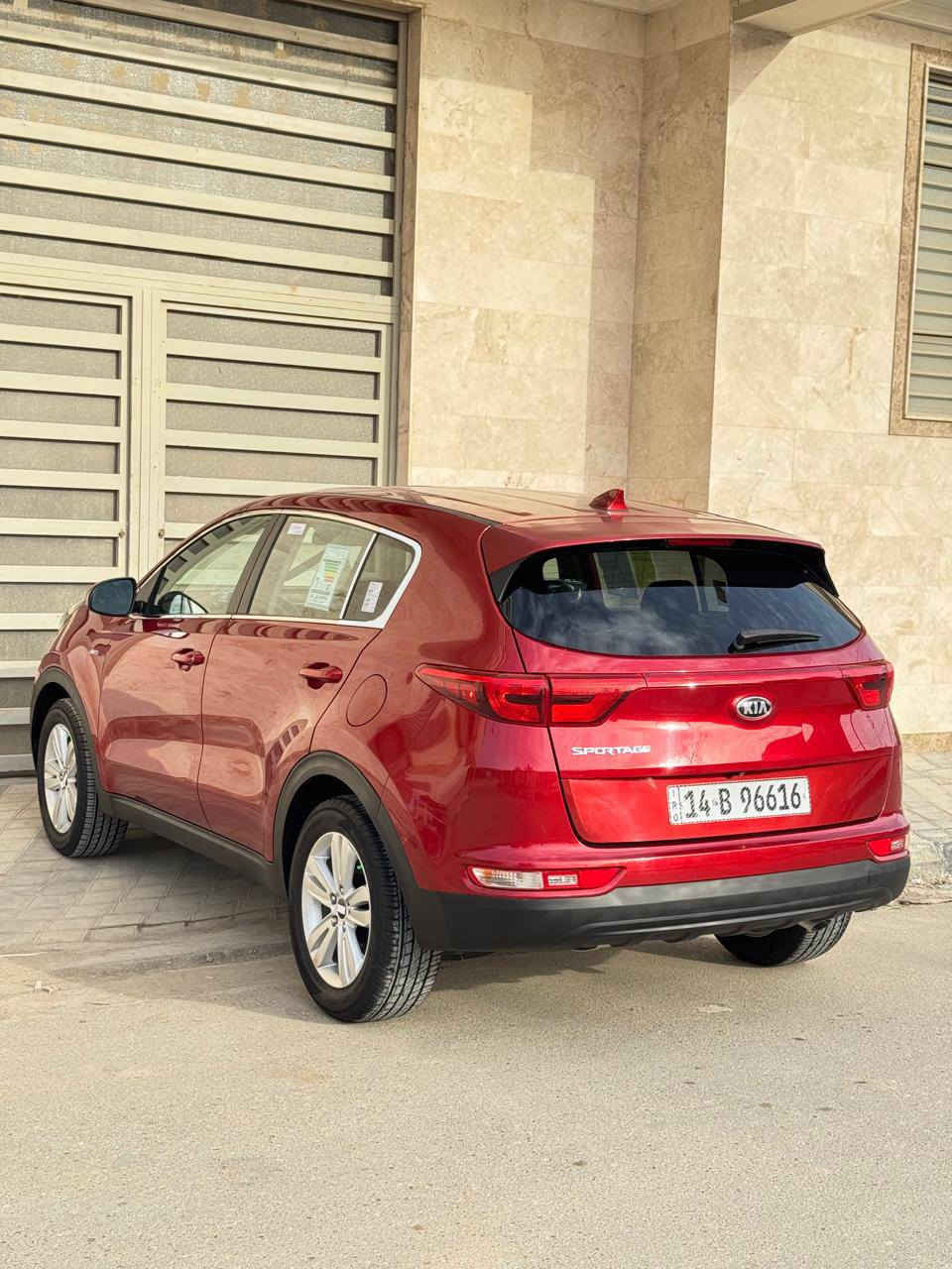 السلام عليكم  سبورتج موديل 2019 وارد امريكي كلين تايتل بدون حادث كفاله عامه داخله تقرير بدون نسبه  رقم بصره الدولي سنويه ولوحات وهزه كله جديد مواصفات نص فول محرك 2400 مكفول ماشيه 60 السياره على وضع الشركه جديده بمعنى الكلمه وجاهزه من جميع النواحي 
العنوان الناصريه مركز المدينه
 الموبايل ***********
السعر 149 وبي مجال
