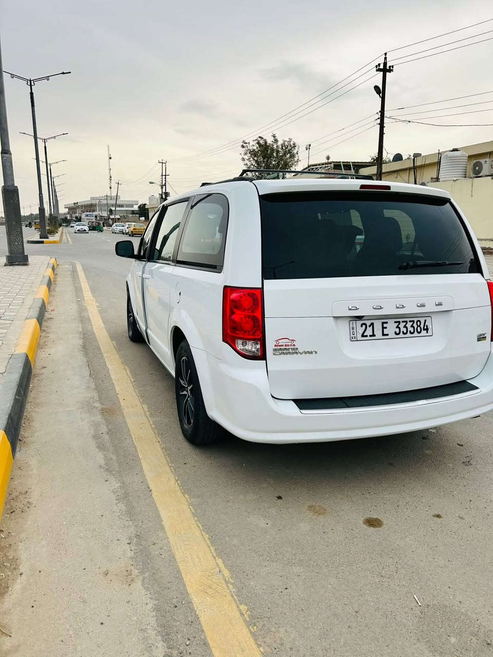 سلام وعليكم دوج كرفان موديل 2019 سياره فول موصفات GTسياره ستخدام شخصي مامشتغله على خط جام كهرباء بيبان كهرباءتبريد 3 قطع شاشه -كامره كير مكينه مكفوله  رقم سليمانيه تحويل ثاني يوم صور الحادث بالمنشور وسونار بالمنشور  تشغيل عن بعد 
السعر 240 وبيها مجال الطيبين 
رقم الهاتف ***********
